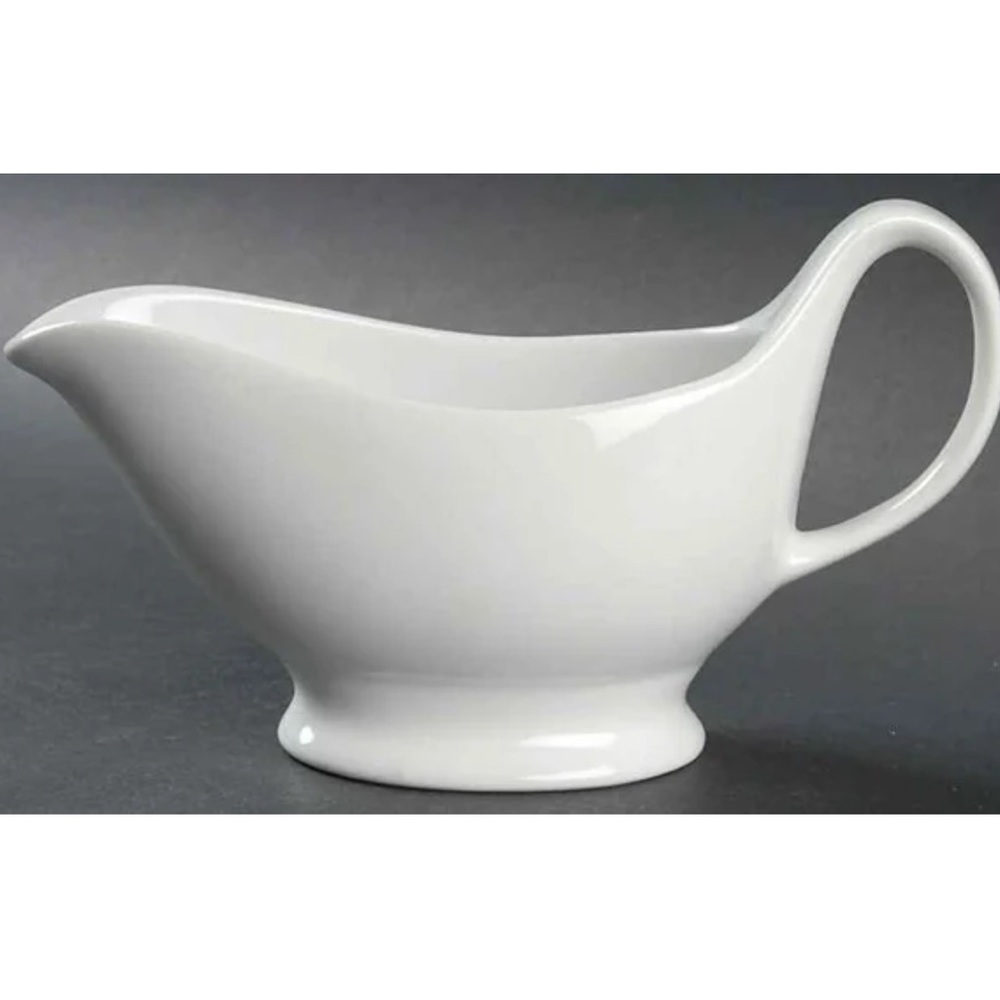 Pottery Barn Great White Porcelain Gravy Bowl